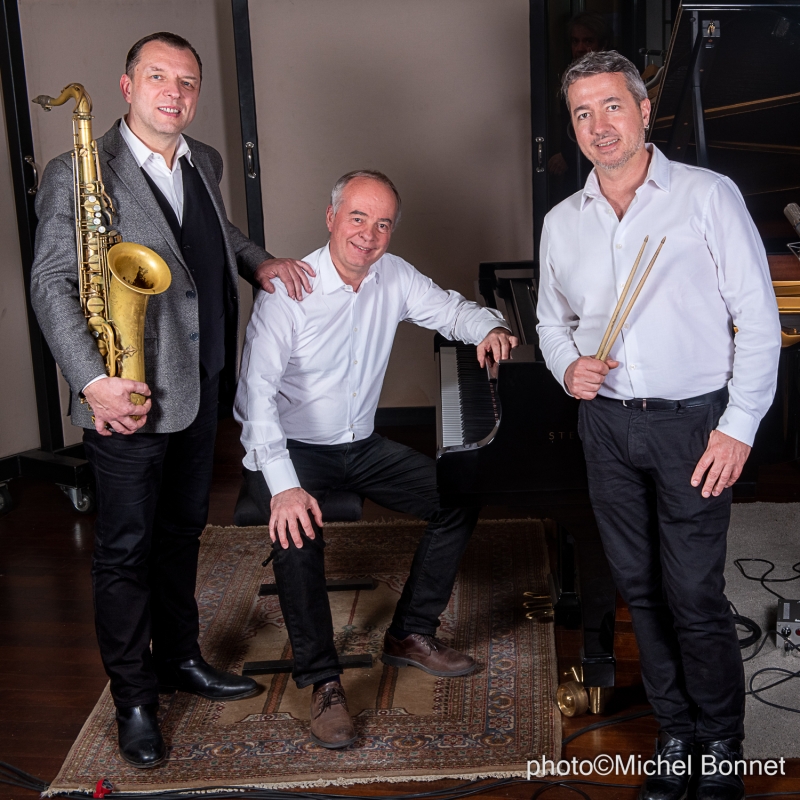CONCERT DU HOT CLUB DE LIMOGES ET DE SWING FM : TRIO  PASTRE - MAZETIER - NOUAUX  LUNDI 20 JANVIER 2025