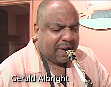 LE SAXOPHONISTE GERALD ALBRIGHT